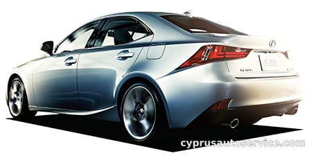 LEXUS IS300H VERSION L
