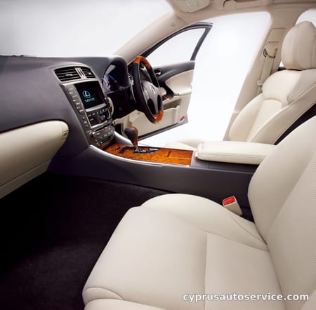 LEXUS IS350