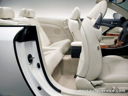 LEXUS IS250C