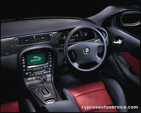 JAGUAR STYPE 2.5 V6