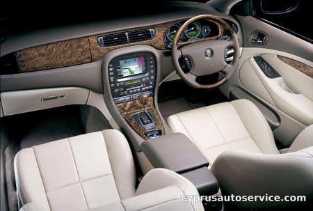 JAGUAR STYPE 2.5 V6