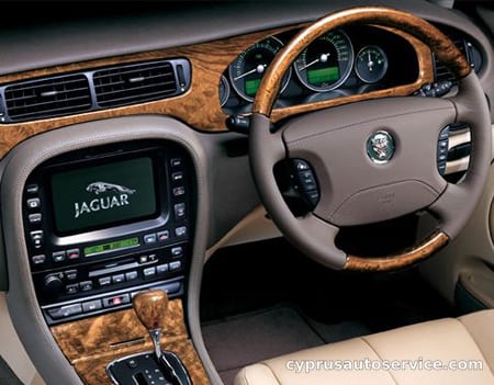 JAGUAR STYPE 3.0 SOVEREIGN