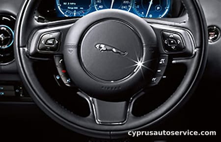 JAGUAR XJ LUXURY