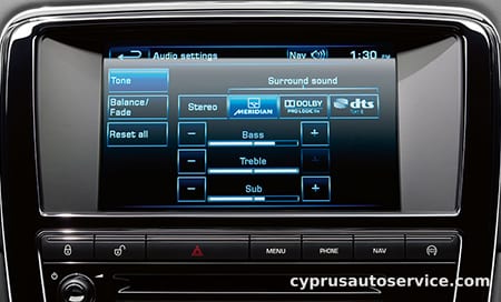 JAGUAR XJ LUXURY