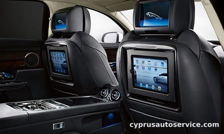 JAGUAR XJ LUXURY