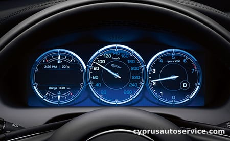 JAGUAR XJ LUXURY