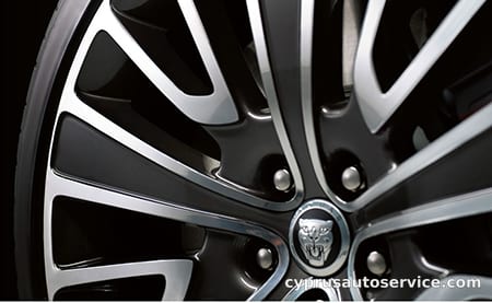 JAGUAR XJ LUXURY