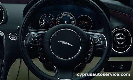 JAGUAR XJ LUXURY