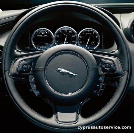 JAGUAR XJ PORTFOLIO LWB