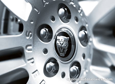 JAGUAR XK R-S COUPE