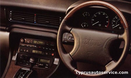 JAGUAR SOVEREIGN 4.0