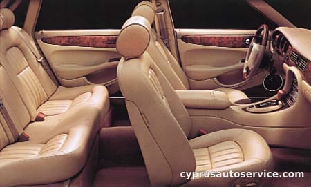 JAGUAR SOVEREIGN 4.0-V8