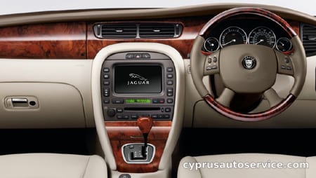 JAGUAR XTYPE ESTATE 2.5 EXECUTIVE ESTATE