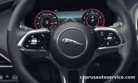 JAGUAR XE R-DYNAMIC S