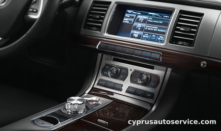 JAGUAR XF 3.0 PREMIUM LUXURY