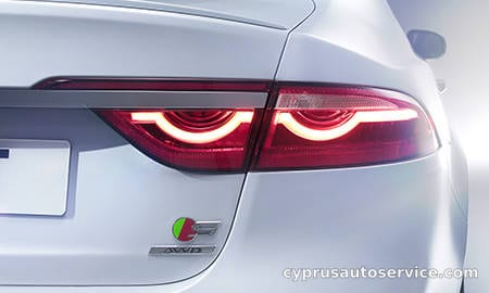 JAGUAR XF PRESTIGE