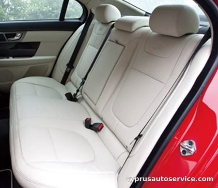 JAGUAR XF R