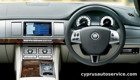 JAGUAR XF 3.0 PREMIUM LUXURY
