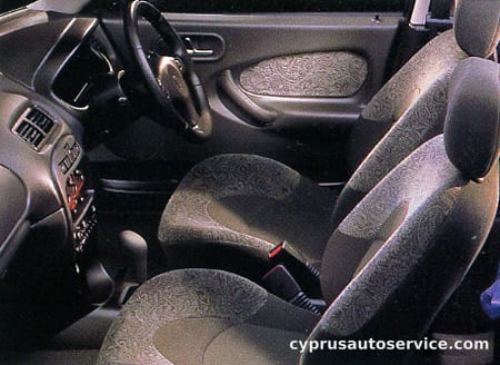 ROVER 200 Si