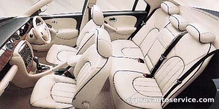 ROVER 75 2.5 CONNOISSEUR