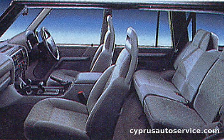 LAND ROVER DISCOVERY V8i