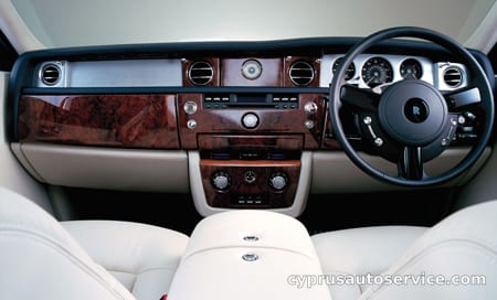 ROLLSROYCE PHANTOM BASEGRADE