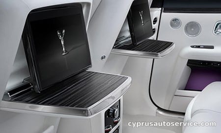 ROLLSROYCE GHOST BASEGRADE