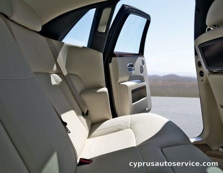 ROLLSROYCE GHOST BASEGRADE