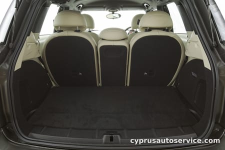 MINI COOPER CROSSOVER