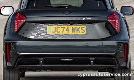 MINI JOHN COOPER WORKS E JOHN COOPER WORKS TRIM