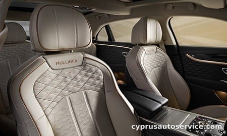 BENTLEY FLYING SPUR HYBRID MULLINER