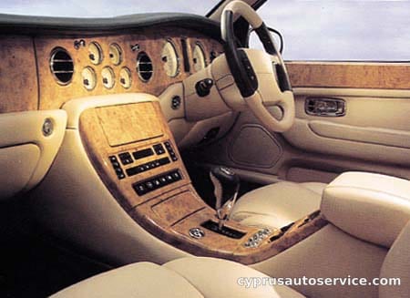 BENTLEY ARNAGE RED LABEL