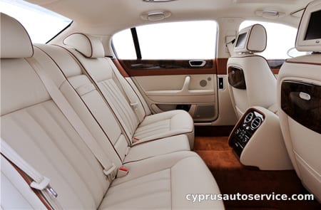 BENTLEY CONTINENTAL FLYING SPUR