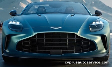 ASTON MARTIN VANTAGE ROADSTER BASEGRADE