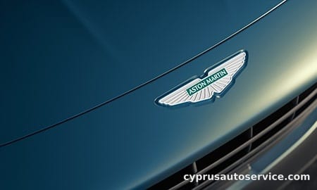 ASTON MARTIN VANTAGE ROADSTER BASEGRADE