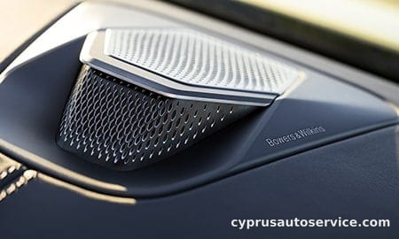ASTON MARTIN VANTAGE BASEGRADE