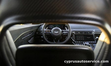 ASTON MARTIN VANTAGE BASEGRADE