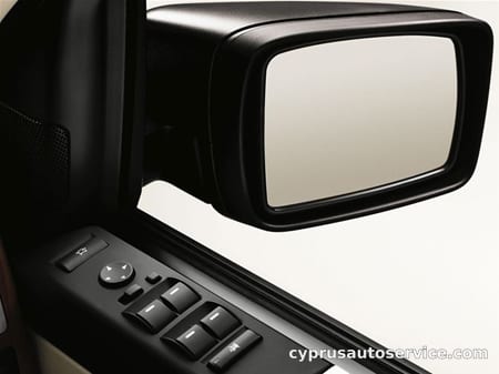 LAND ROVER RANGE ROVER VOGUE 4.4 V8