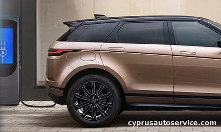 LAND ROVER RANGE ROVER EVOQUE DYNAMIC SE P300E