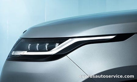 LAND ROVER RANGE ROVER VELAR DYNAMIC SE D200