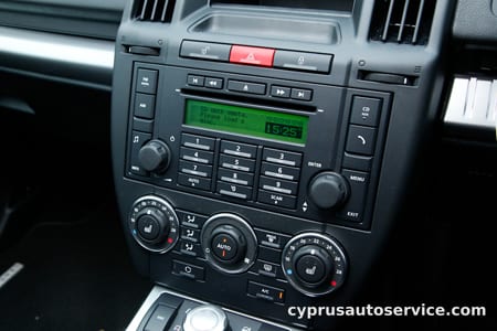 LAND ROVER FREELANDER 2 3.2 i6 HSE