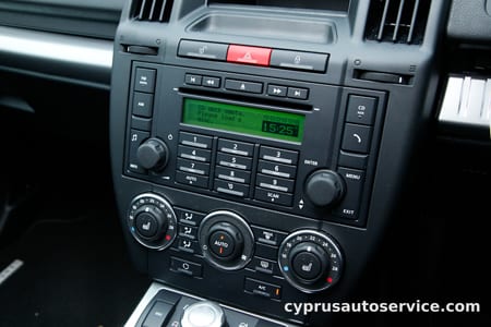 LAND ROVER FREELANDER 2 3.2 i6