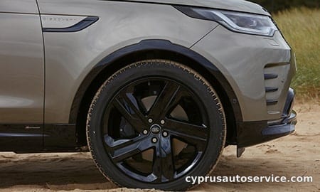 LAND ROVER DISCOVERY R-DYNAMIC SE P360