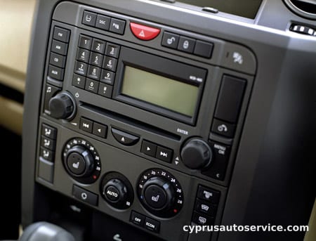 LAND ROVER DISCOVERY 3 HSE