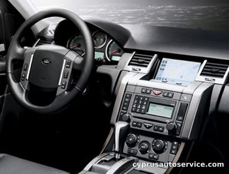 LAND ROVER RANGE ROVER SPORT 4.4 V8