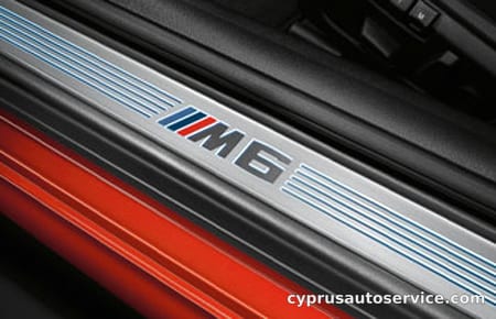 BMW M6 BASE GRADE