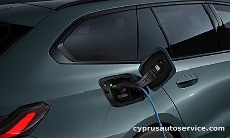 BMW i5 E DRIVE 40 TOURING EXCELLENCE