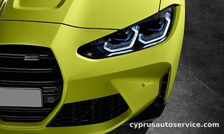 BMW M4 COUPE