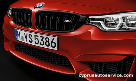 BMW M4 COUPE