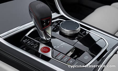 BMW M8 GRAN COUPE COMPETITION